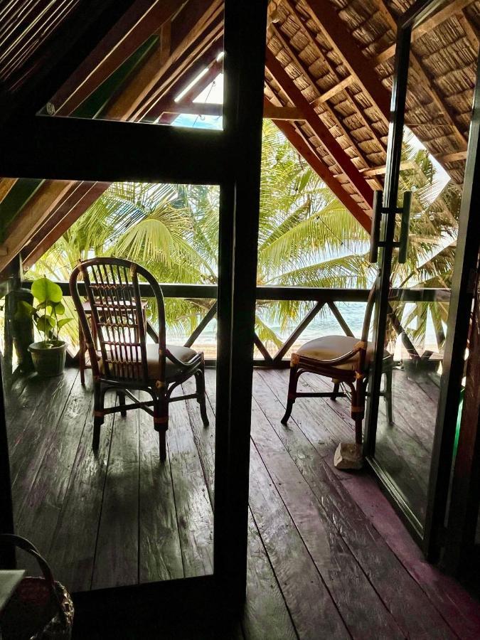 Amami Beachfront Villa With Private Beach Puerto Galera Exterior photo