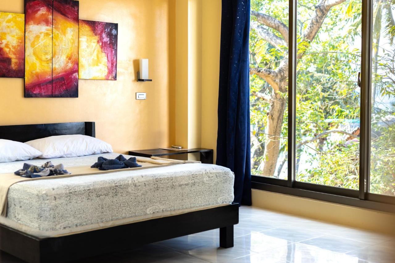 Amami Beachfront Villa With Private Beach Puerto Galera Exterior photo