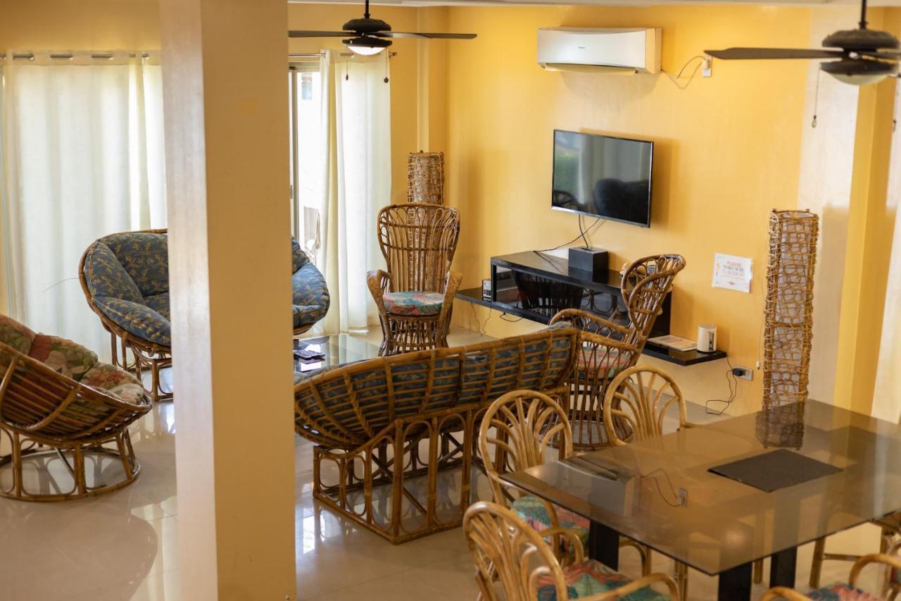 Amami Beachfront Villa With Private Beach Puerto Galera Exterior photo