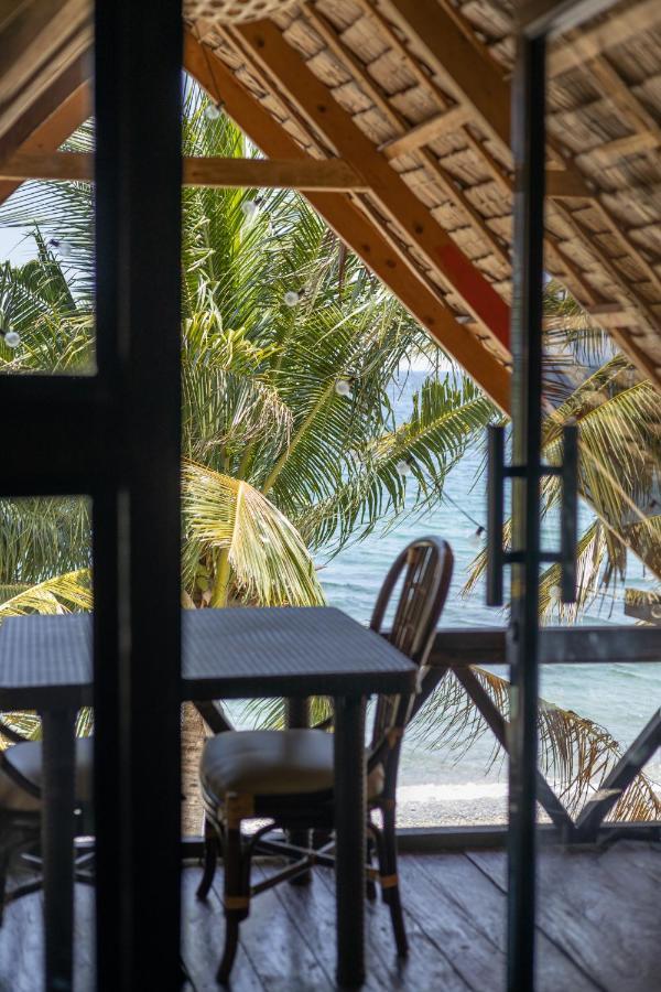 Amami Beachfront Villa With Private Beach Puerto Galera Exterior photo