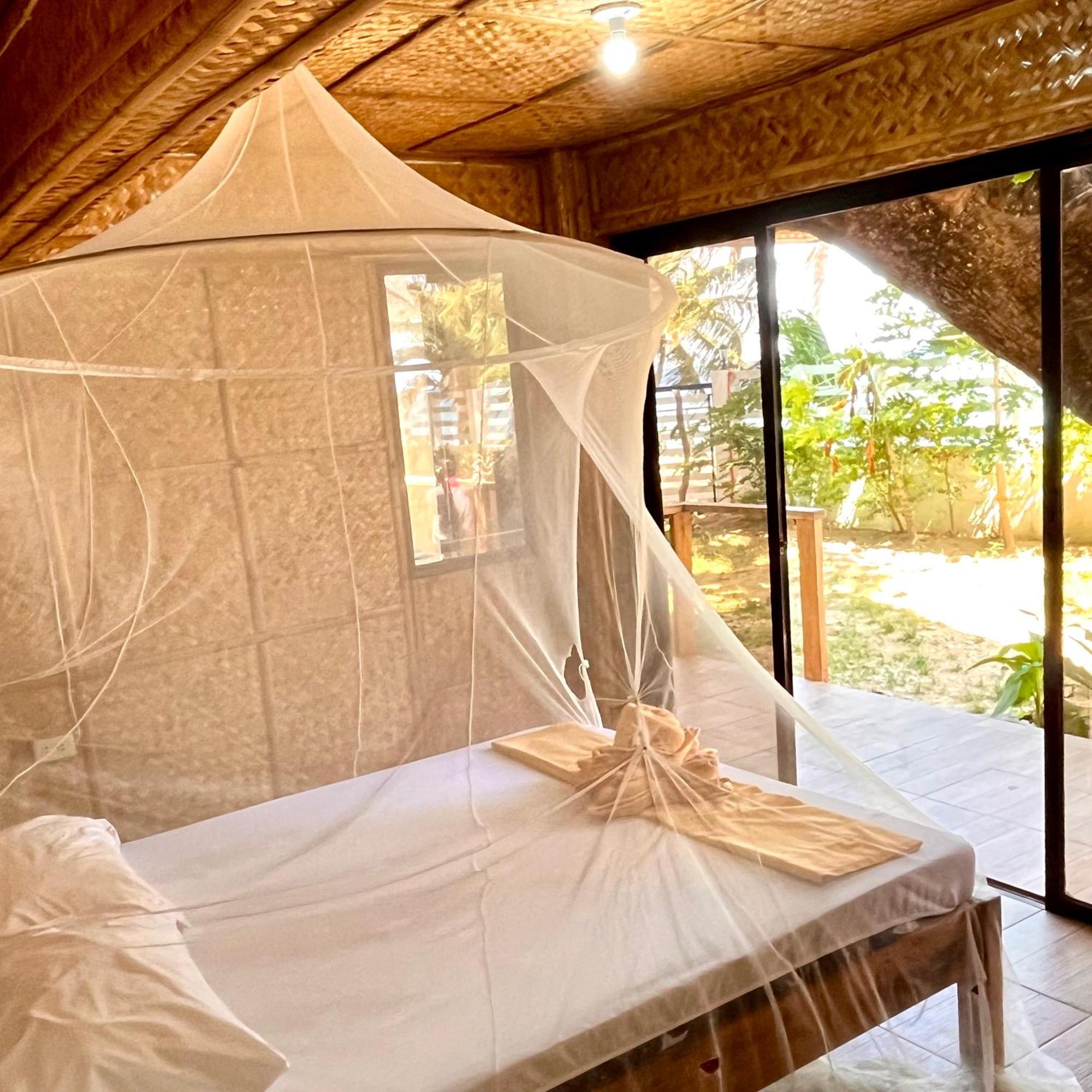 Amami Beachfront Villa With Private Beach Puerto Galera Exterior photo