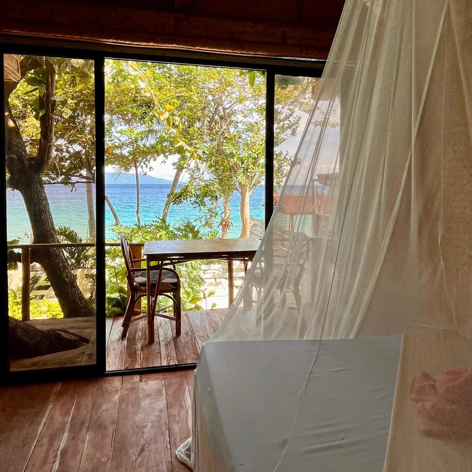 Amami Beachfront Villa With Private Beach Puerto Galera Exterior photo